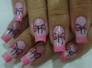 unhas-de-lacinhos-300x222